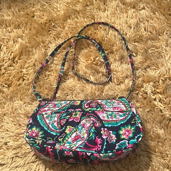 Vera Bradley Purse - Picture 1 of 4